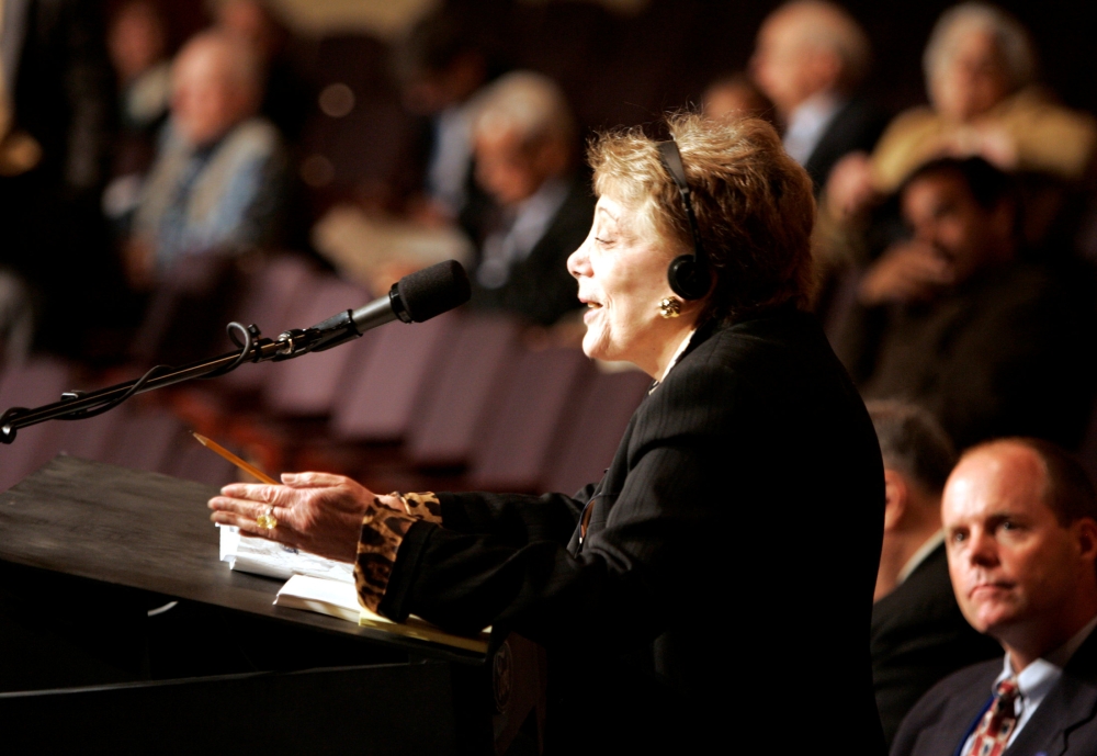  Shareholder Evelyn Y. Davis speaks during the Ford Motor Company annual shareholders meeting in Wilmington, Delaware, May 8, 2008. Reuters/Tim Shaffer 