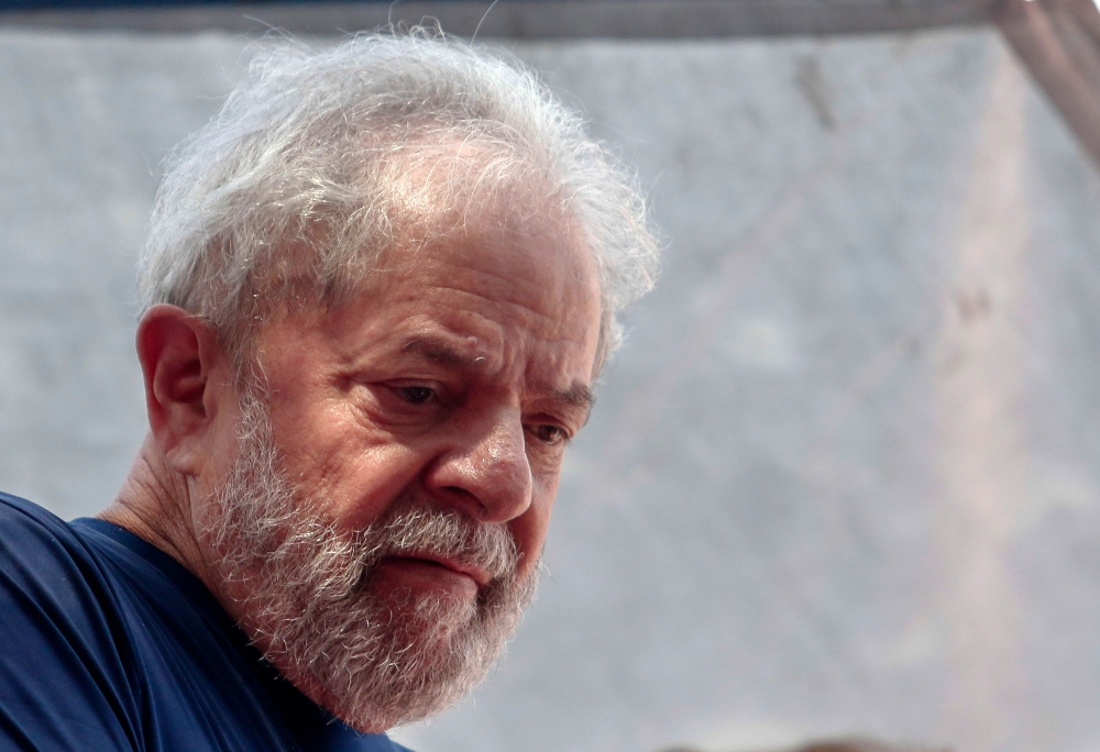FILE PHOTO: Brazilian ex-president (2003-2011) Luiz Inacio Lula da Silva./ AFP / Miguel SCHINCARIOL
