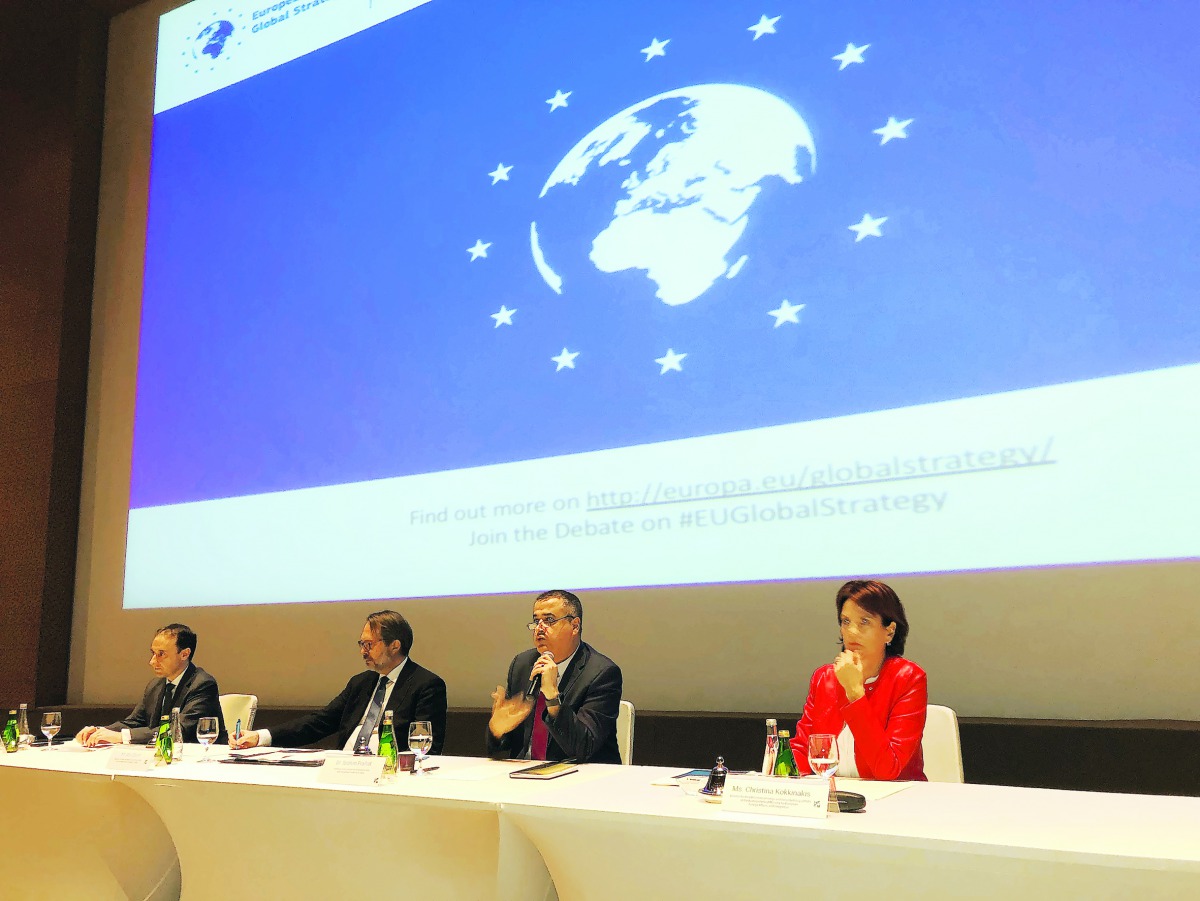 Experts expressing views during the seminar.