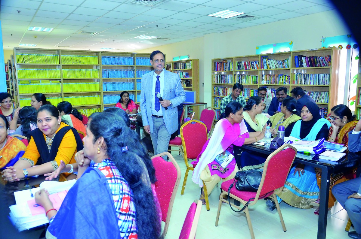 Teachers and academic leaders during the workshop.