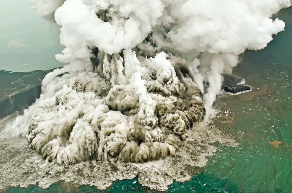 A plume of ash rises as Anak Krakatau erupts in Indonesia, December 23, 2018, in this picture obtained from social media. Susi Air/via REUTERS 