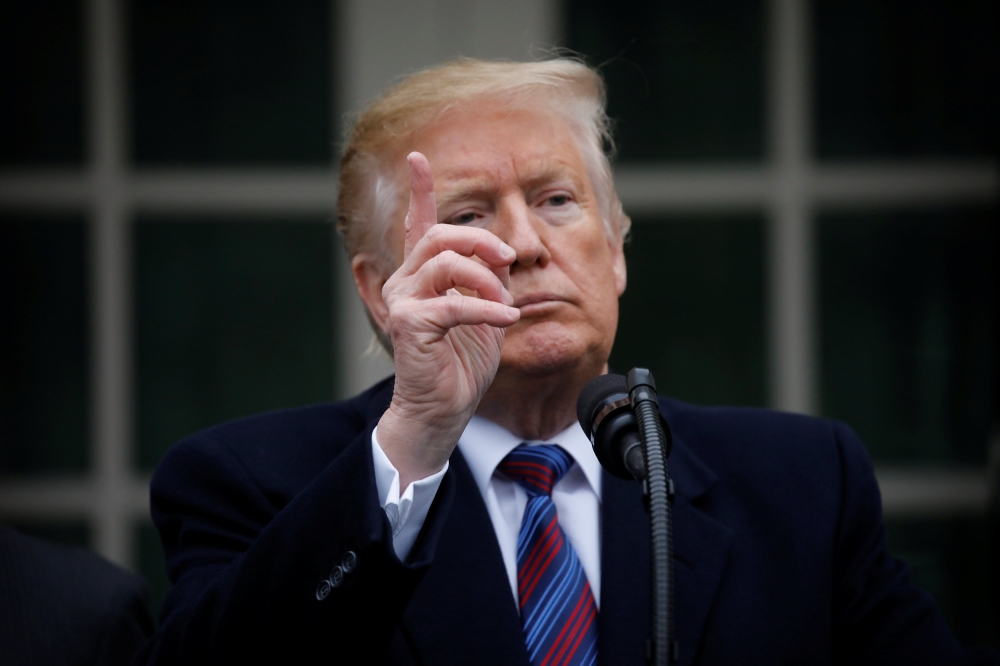 U.S. President Donald Trump speaks to reporters in the Rose Garden after a meeting with U.S. Congressional leaders about the government shutdown and border security at the White House in Washington, U.S., January 4, 2019. REUTERS/Carlos Barria