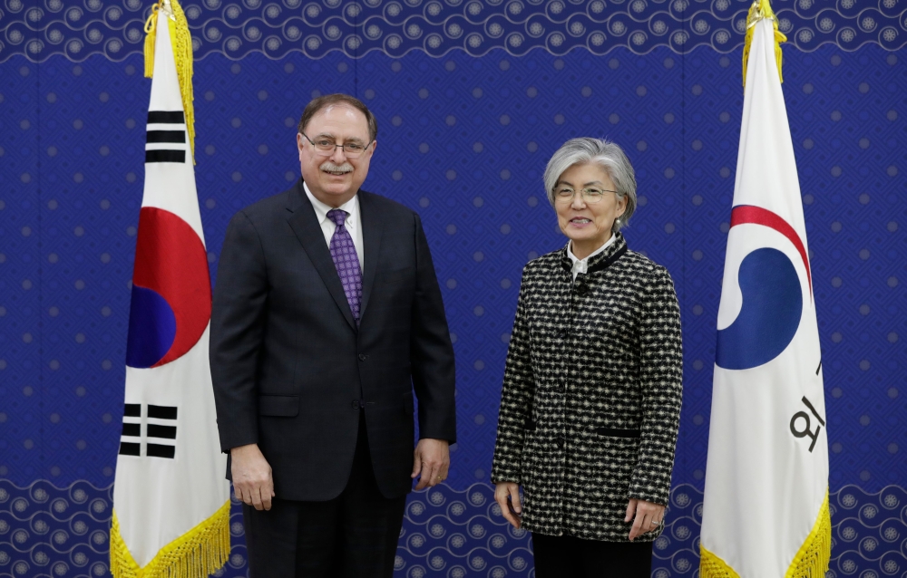 Timothy Betts, acting Deputy Assistant Secretary and Senior Advisor for Security Negotiations and Agreements in the US Department of State, stands with South Korean Foreign Minister Kang Kyung-wha (R) before their meeting at Foreign Ministry in Seoul on F
