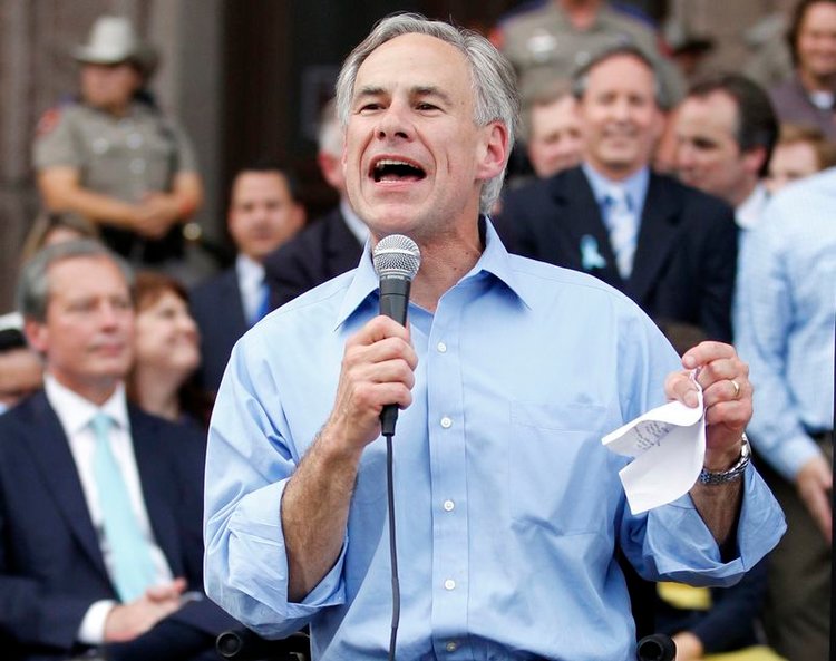 Greg Abbott  (Reuters file photo) 