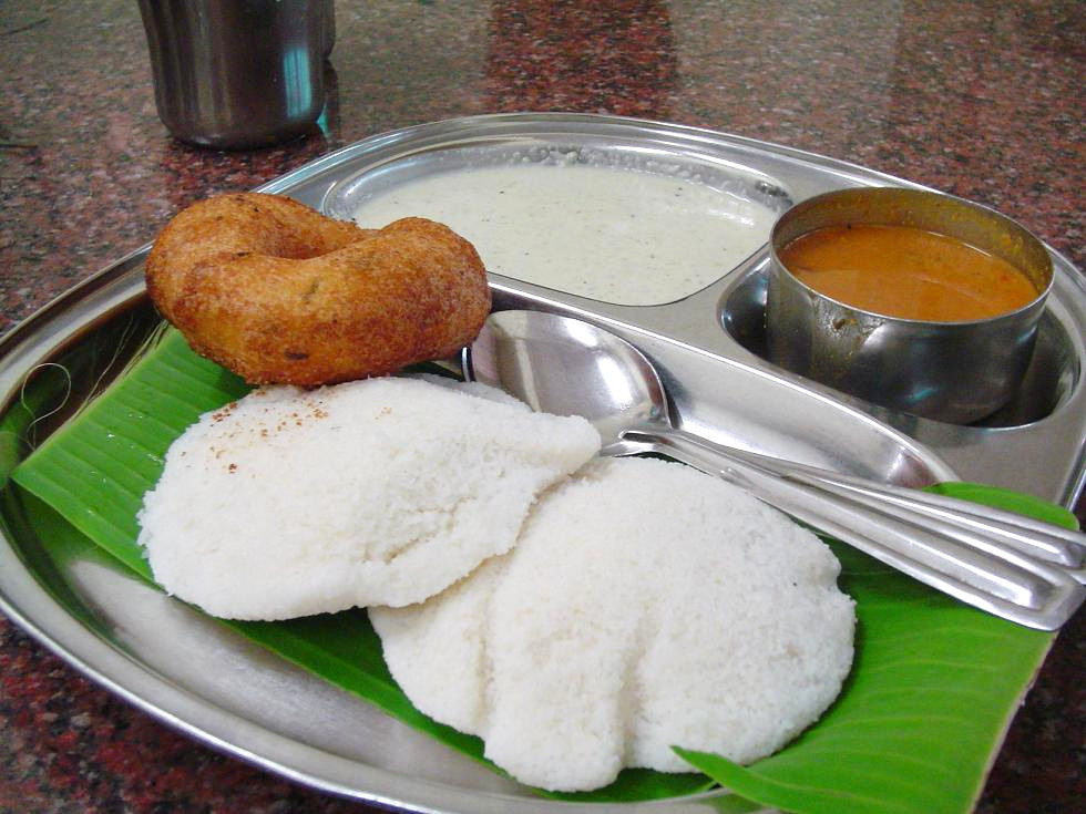 Idli and vada served with separate sambar and chutney (Photo courtesy: Pratheepps CC BY-SA 3.0 Wikipedia)  