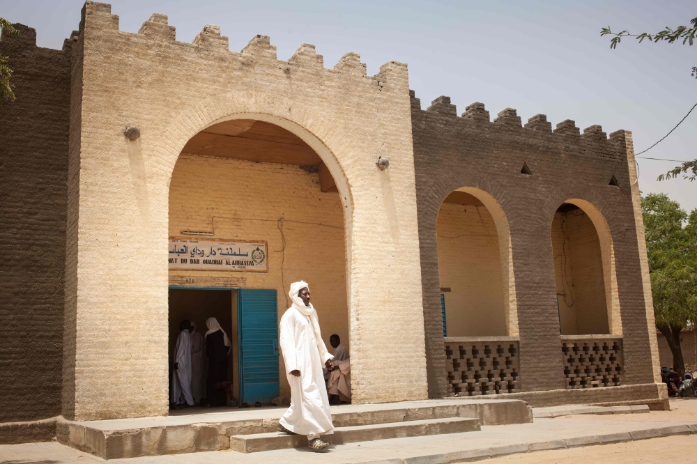 A resident of Abeche comes out of an audience with the Sultan of Ouaddaa, Mahamat Ouarada II, in the Sultanate of Ouaddaa e Abeche, in the Ouaddaa region, on March 27, 2019. AFP / Amaury Hauchard 