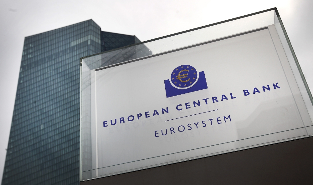 This file photo taken on September 13, 2018 shows the headquarters of the European Central Bank (ECB) in Frankfurt am Main, western Germany.  / AFP / Daniel ROLAND