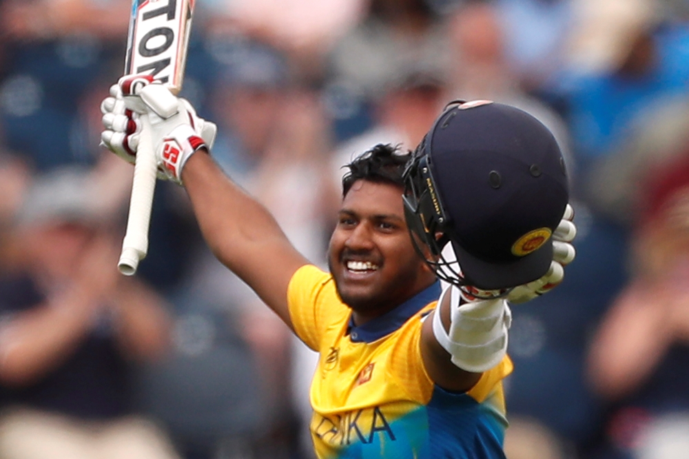 Sri Lanka's Avishka Fernando celebrates his century (Action Images via Reuters/Lee Smith)  