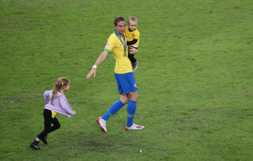 Brazil's Filipe Luis celebrates winning the Copa America.  Reuters/Sergio Moraes