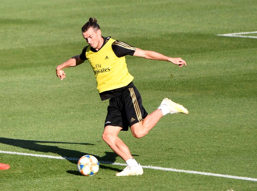 areth Bale kicks the ball during the Real Madrid FC public practice at Stade Saputo.(Eric Bolte-USA TODAY Sports/File Photo)
