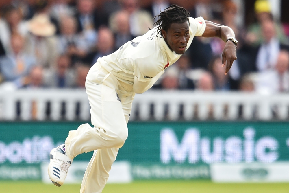 England's Jofra Archer bowls during play on the fifth day of the second Ashes cricket Test match between England and Australia at Lord's Cricket Ground in London on August 18, 2019. ( AFP / Glyn KIRK)