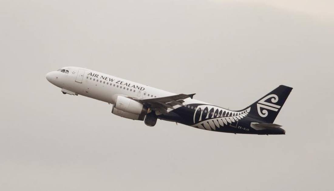 An Air New Zealand Airbus A320-200 plane takes off from Kingsford Smith International Airport in Sydney, Australia, February 22, 2018. Reuters/Daniel Munoz