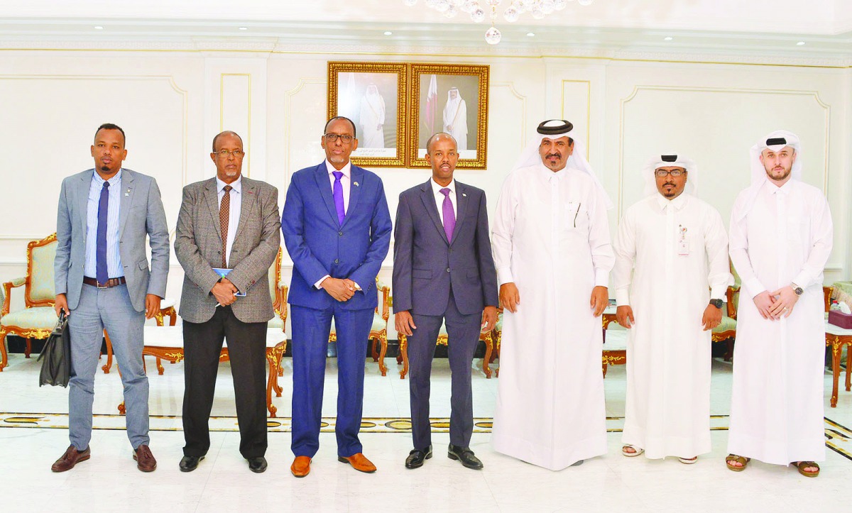 Qatar Chamber’s First Vice-Chairman, Mohamed bin Ahmed bin Towar Al Kuwari (third right), and Sadik Hiris Warfa (centre), Somalia’s Minister of Labour and Social Affairs, with other officials on the sidelines of the event.