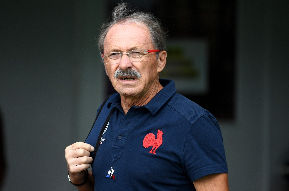France's head coach Jacques Brunel arrives for a training session at the Suizenji Athletic Field in Kumamoto, on October 8, 2019, during the Japan 2019 Rugby World Cup. / AFP / FRANCK FIFE