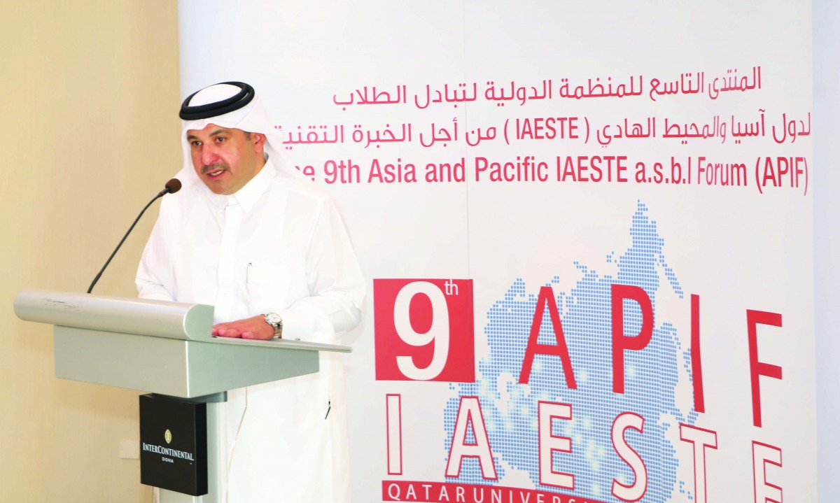 DrKhalid Naji, Dean of the College of Engineering, addressing the forum.