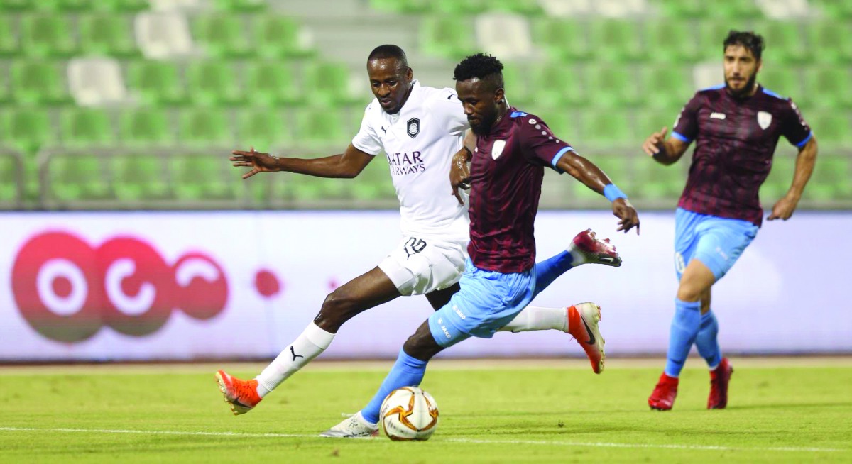 Action during the opening match of the Ooredoo Cup between Al Sadd and Al Wakrah at the Al Ahli Stadium yesterday.