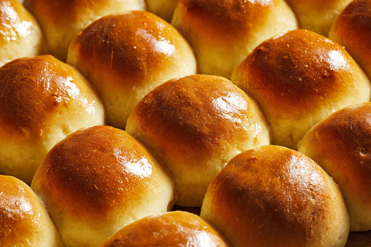  Pillowy Pull-Apart Dinner Rolls. Photo by Tom McCorkle for The Washington Post. 