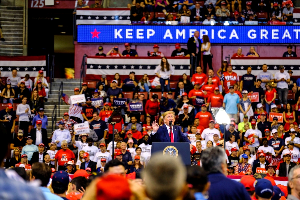 U.S. President Donald Trump holds a campaign at the BB&T Center in Sunrise, Florida, U.S. November 26, 2019. REUTERS/Maria Alejandra Cardona
