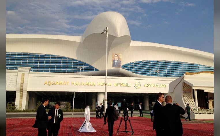 FILE PHOTO: The terminal at the newly built Ashgabat International Airport, with a portrait of Turkmen President Kurbanguly Berdymukhamedov in the background, at its official opening in Ashgabat, Turkmenistan, September 17, 2016. REUTERS/Marat Gurt/File P
