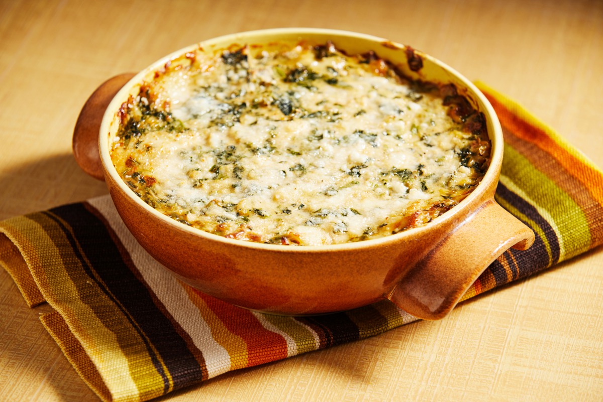  Warm Crab and Spinach Dip. Photo by Tom McCorkle for The Washington Post. 
