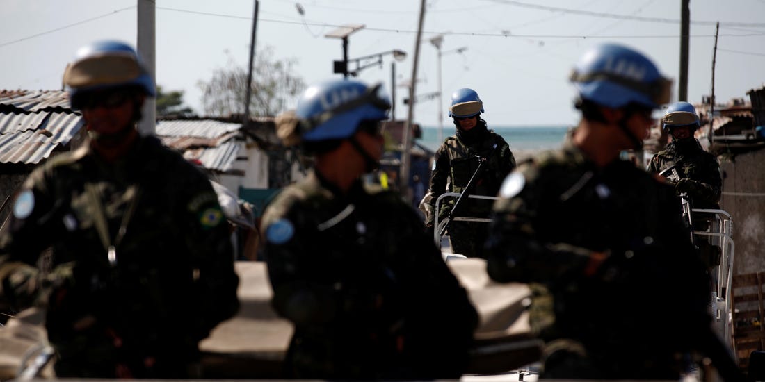 UN peacekeepers patrol the neighborhood of Cite Soleil together with Haitian national police officers and members of UNPOL (United Nations Police) in Port-au-Prince, Haiti, March 3, 2017.  Andres Martinez Casares/Reuters