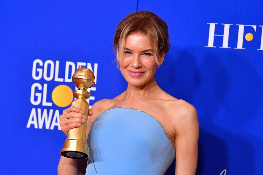 US actress Renee Zellweger poses in the press room with the award for Best Performance by an Actress In A Television Series - Drama during the 77th annual Golden Globe Awards on January 5, 2020, at The Beverly Hilton hotel in Beverly Hills, California. AF