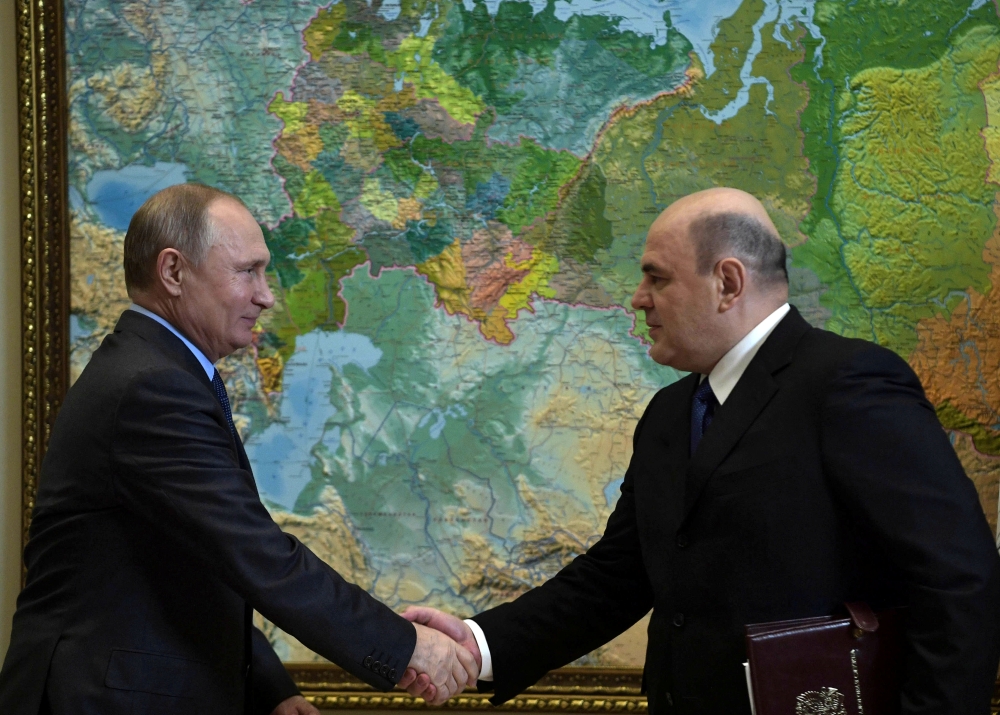 :Russian President Vladimir Putin attends a meeting with head of the Federal Taxation Service Mikhail Mishustin in Sochi, Russia November 20, 2018.( Sputnik/Alexey Nikolskiy/Kremlin via REUTERS)