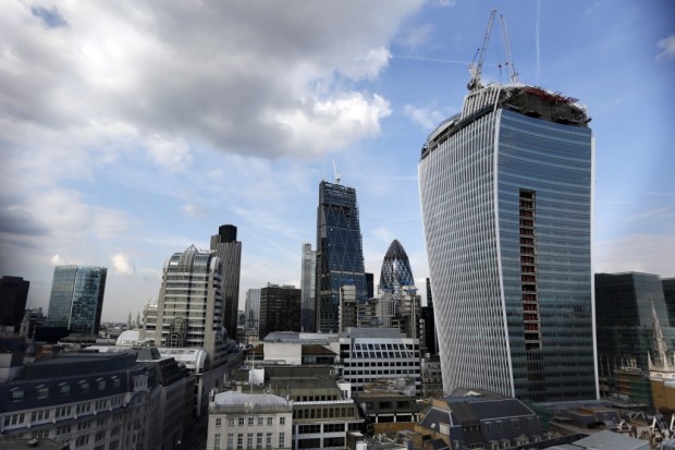 London finance district (Reuters)  