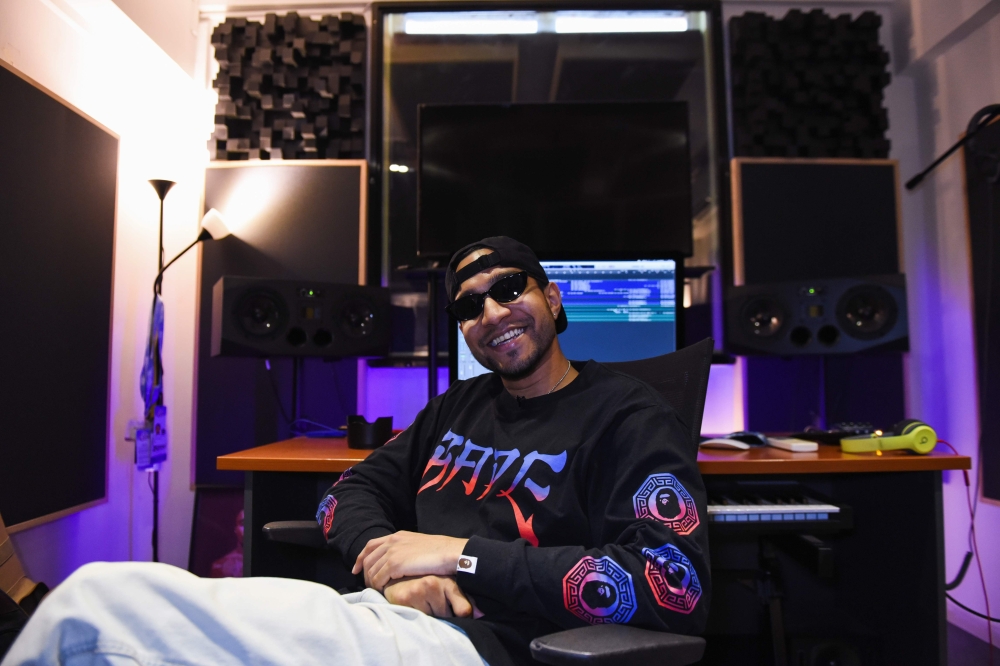 This picture taken on January 28, 2020 shows rapper Yung Raja posing in a studio during an interview with AFP in Singapore. AFP / Catherine LAI 