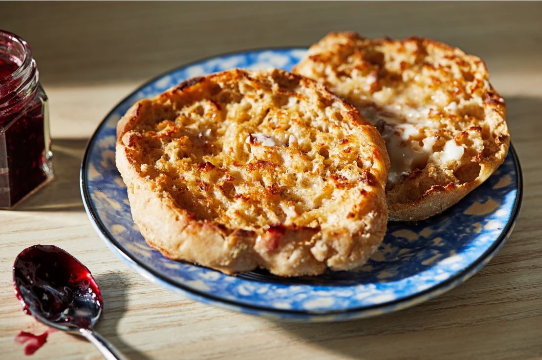 No-Knead English Muffins. Photo by Tom McCorkle for The Washington Post
