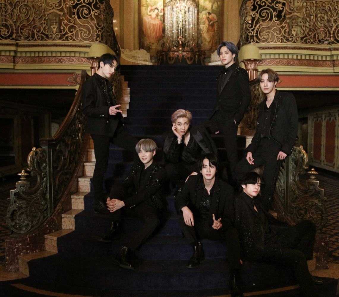 Twitter: @bts_bighit