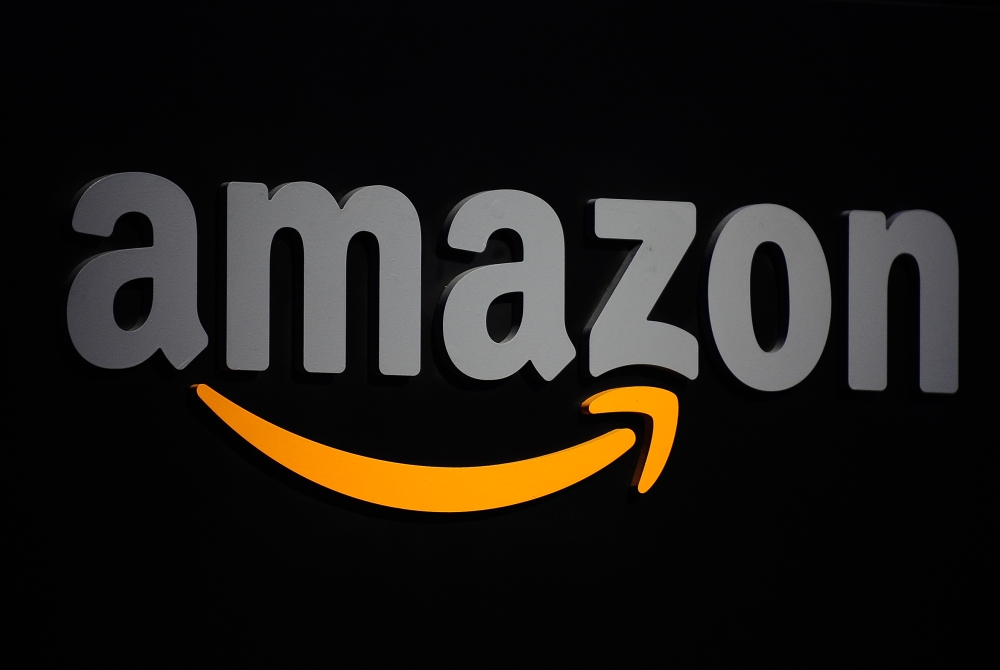 Amazon logo is seen on a podium during a press conference in New York, September 28, 2011.  AFP / Emmanuel DUNAND