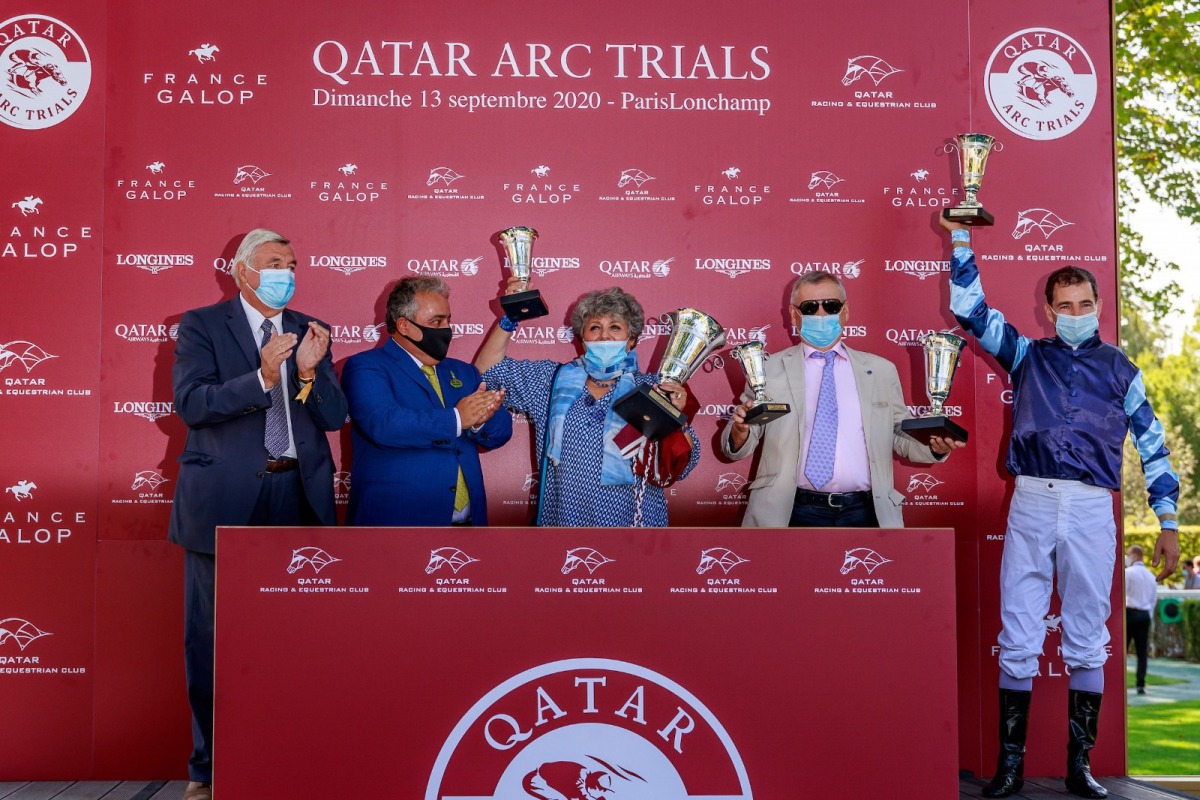 Qatar’s Ambassador to France, H E Sheikh Ali bin Jassim Al Thani, with team Air de Valse, the winner of the Qatar Prix du Petit Couvert (Gr3), at the Qatar Arc Trials day at ParisLongchamp, in Paris, France, yesterday.