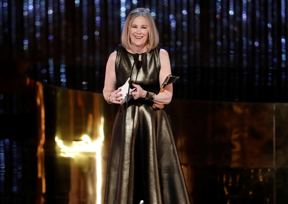 FILE PHOTO: Catherine O'Hara wins the award for best actress in a comedy series for 