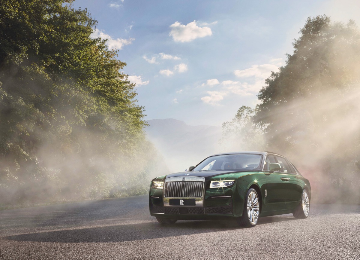 The new Rolls-Royce Ghost Extended.