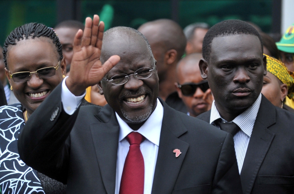 File photo: Tanzania's President elect John Magufuli salutes members of the ruling Chama Cha Mapinduzi Party (CCM) at the party's sub-head office on Lumumba road in Dar es Salaam, October 30, 2015. Reuters/Sadi Said/File Photo