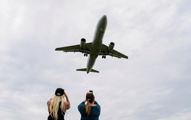 file photo/REUTERS