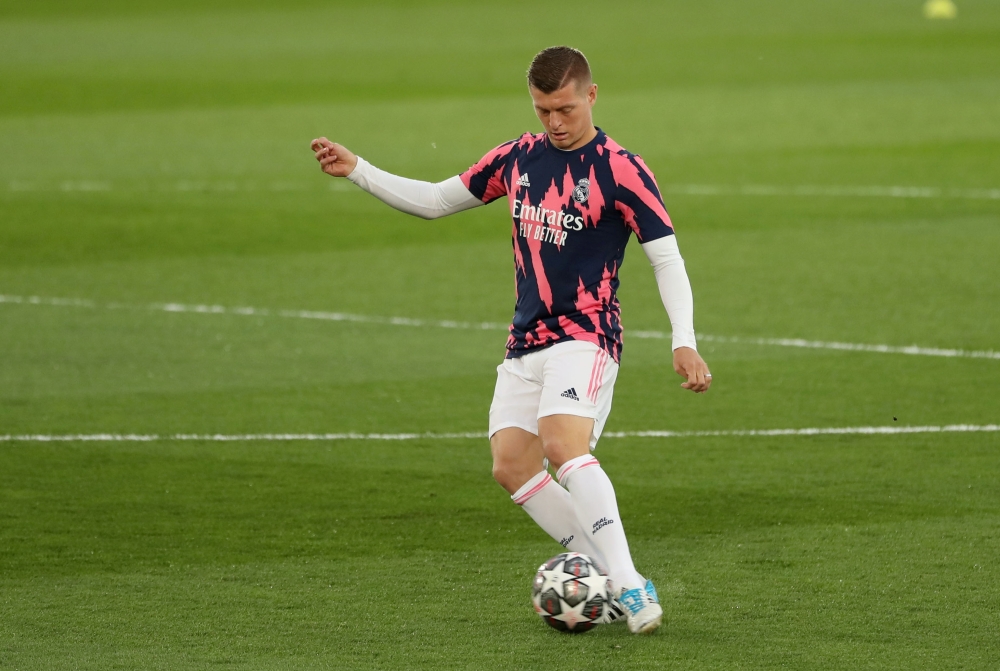 April 27, 2021 Real Madrid's Toni Kroos during the warm up before the match REUTERS/Susana Vera/File Photo