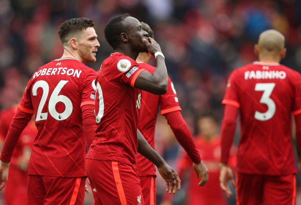 Liverpool's Sadio Mane celebrates scoring their second goal Action Images via Reuters/Molly Darlington 