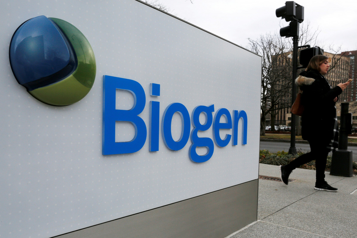 FILE PHOTO: A sign marks a Biogen facility in Cambridge, Massachusetts, U.S. January 26, 2017. REUTERS/Brian Snyder/File Photo
