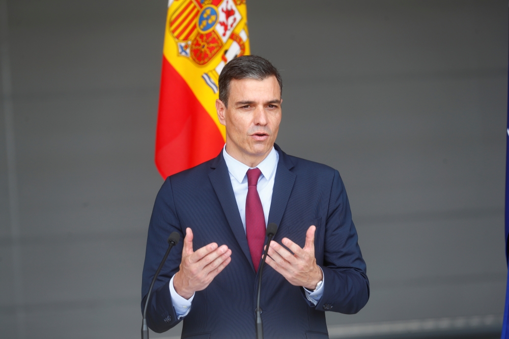 Spanish Prime Minister Pedro Sanchez speaks during news conference in Siauliai air base, Lithuania July 8, 2021. (REUTERS/IntsKalnins)