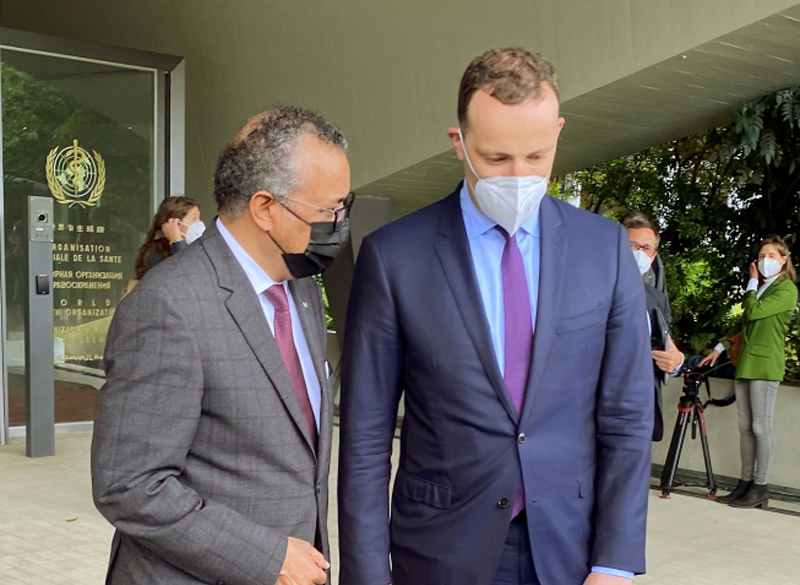 German Health Minister Jens Spahn and World Health Organization (WHO) Director General Tedros Adhanom Ghebreyesus meet for talks in Geneva, Switzerland, July 15, 2021. REUTERS/Andreas Rinke