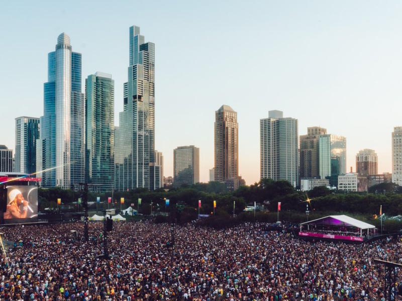 Twitter: @lollapalooza