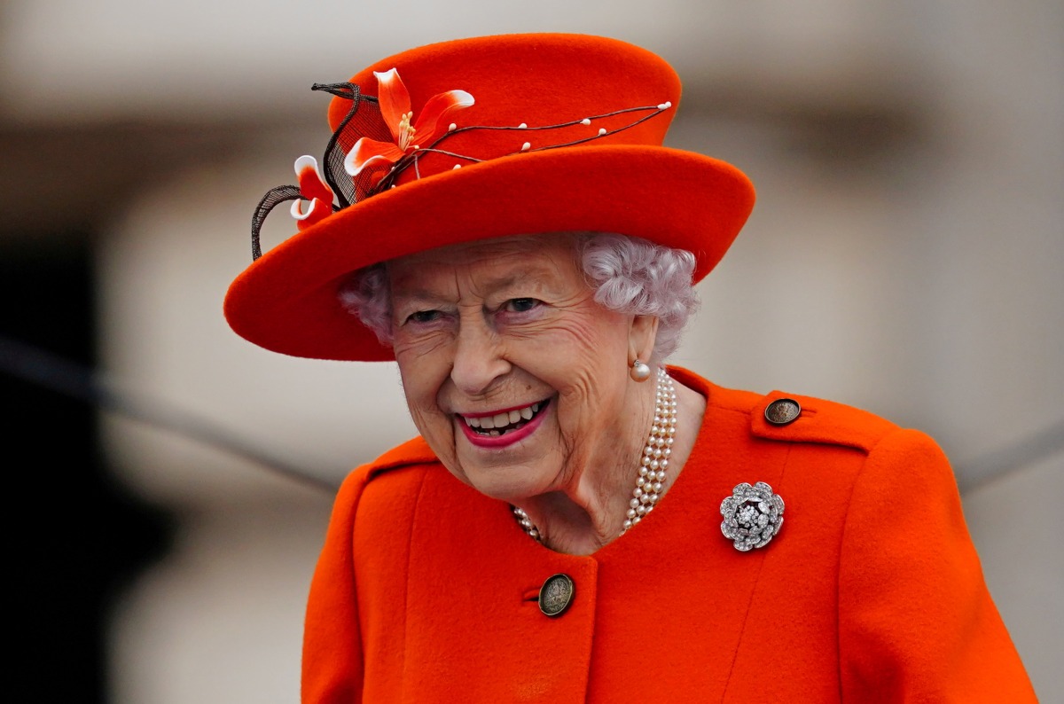 FILE PHOTO: Britain's Queen Elizabeth attends the Commonwealth Games baton relay launch, outside Buckingham Palace in London, Britain October 7, 2021. Victoria Jones/Pool via REUTERS/File Photo

