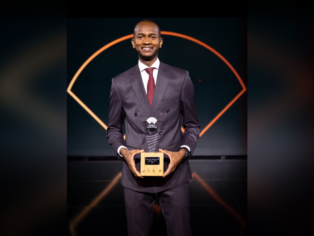 Qatar’s Mutaz Essa Barshim with the Inspiration Award at World Athletics Awards.