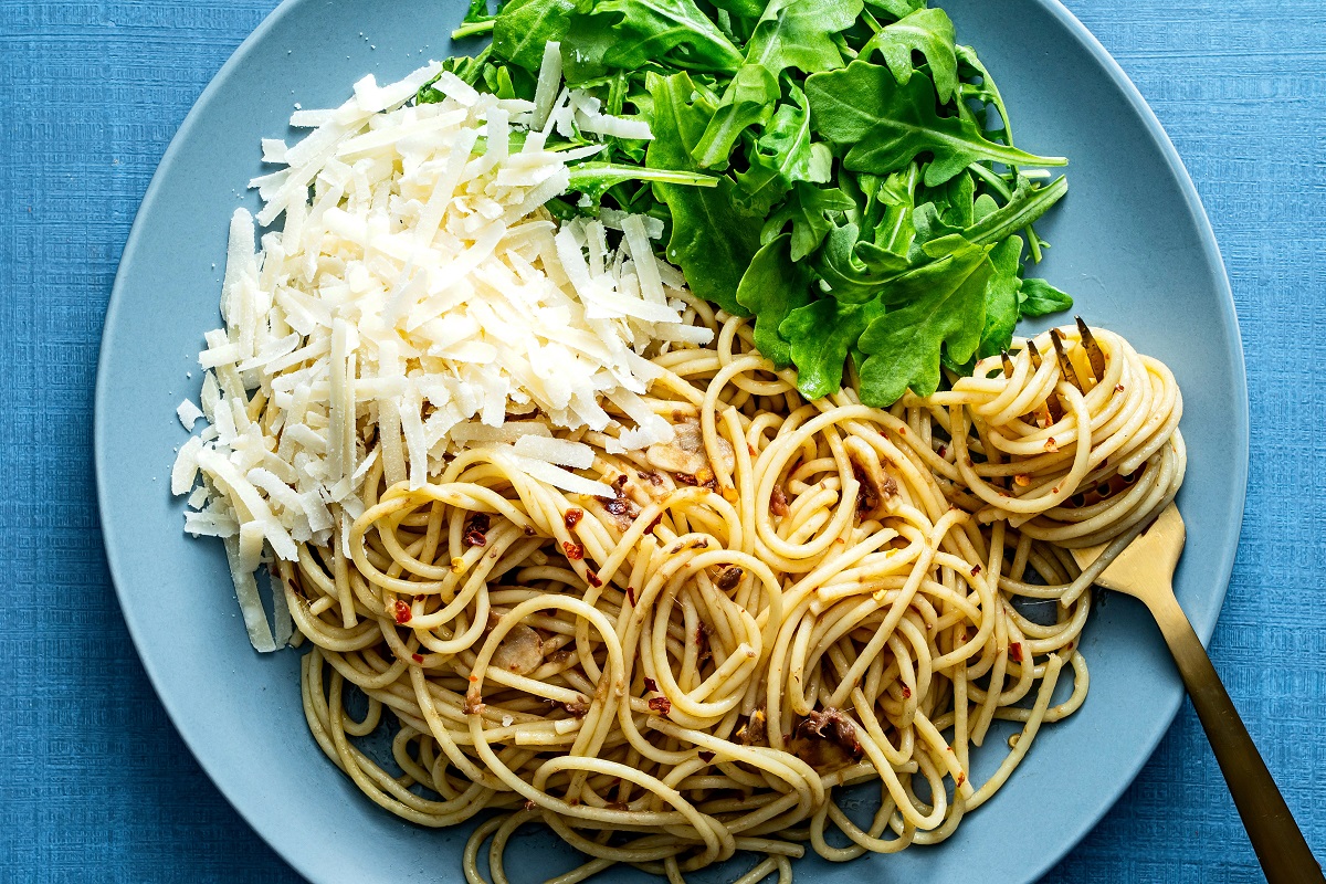 Spaghetti With Anchovy, Lemon and Arugula. Photo by Scott Suchman for The Washington Post.
