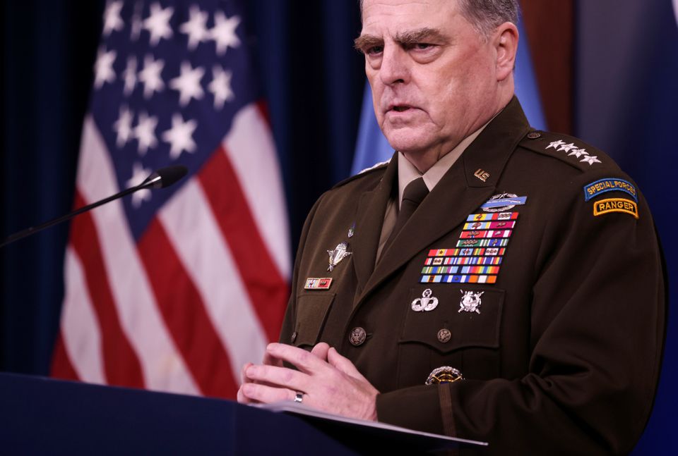 FILE PHOTO: U.S. Joint Chiefs Chairman General Mark Milley. REUTERS/Evelyn Hockstein