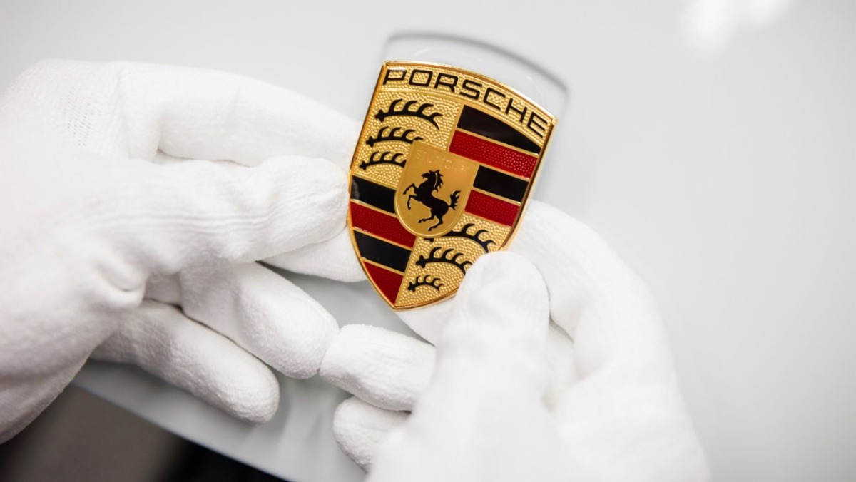 Twitter: Porsche
