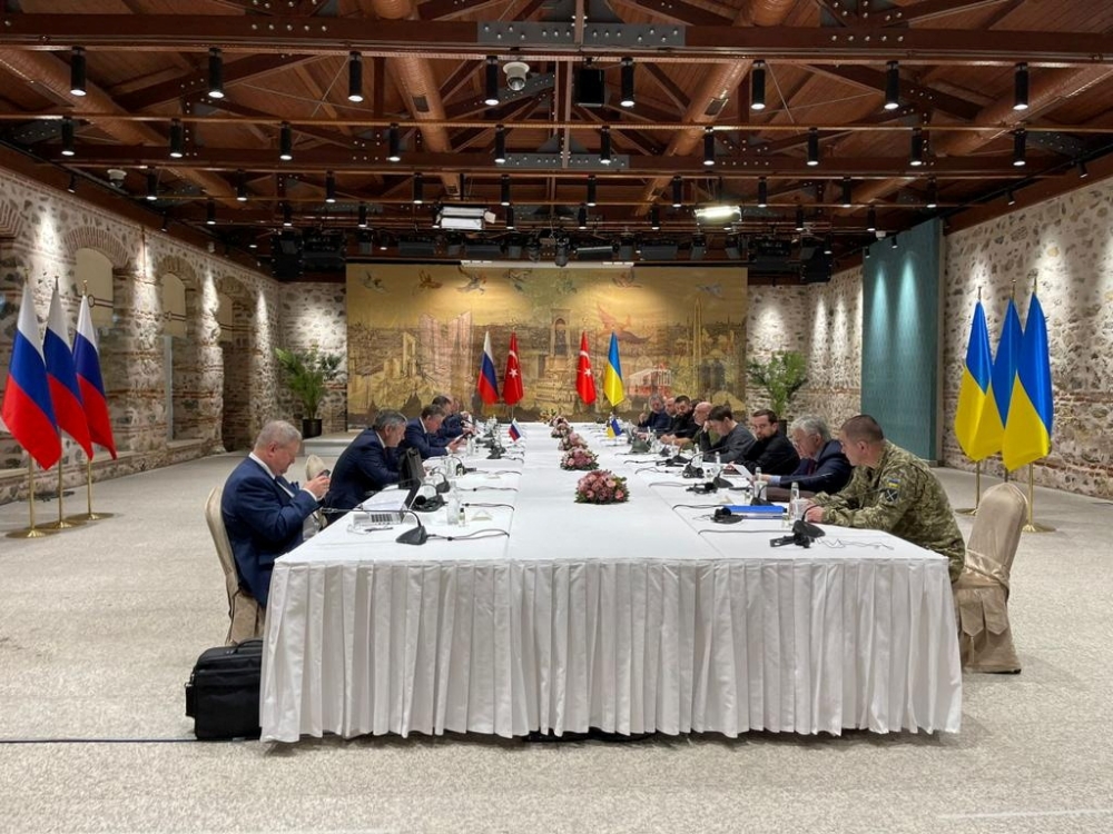 Members of the Ukrainian delegation attend the talks with Russian negotiators, as Russia's attack on Ukraine continues, in Istanbul, Turkey March 29, 2022. Ukrainian Presidential Press Service/Handout via Reuters