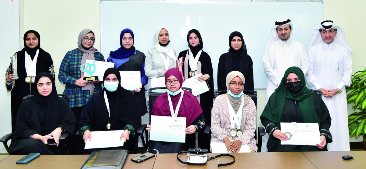 Students and officials during the honouring ceremony of the Annual Debate Tournament winners.